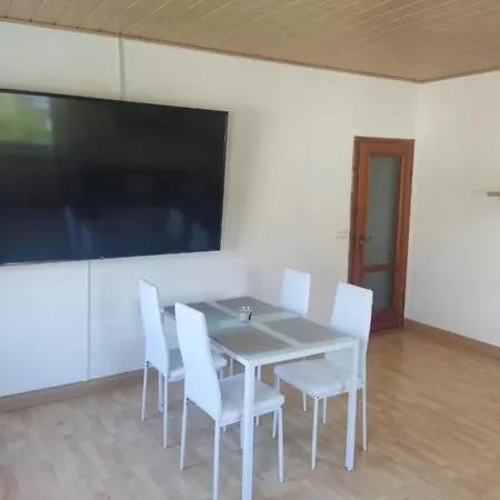 Apartment Am Hofladen Hellendorf - Saechsische Schweiz By Interhome Bad Gottleuba-Berggiesshuebel